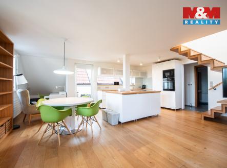 Pronájem bytu, 5+kk, 112 m²