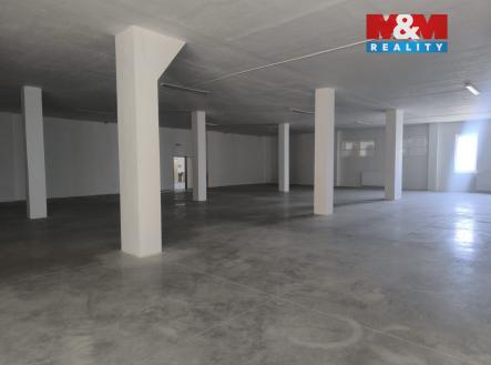 Pronájem obchodní prostory, 1 286 m²