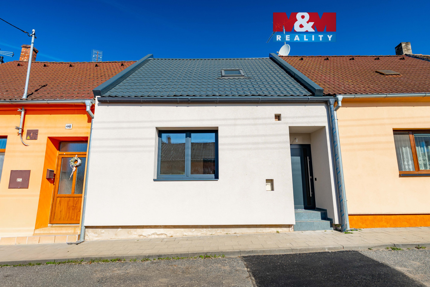 rdJNR-1.jpg