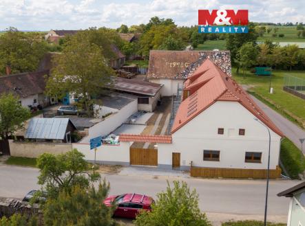 Pronájem bytu, 3+kk, 82 m²