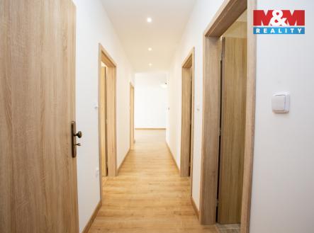 Pronájem bytu, 3+kk, 82 m²