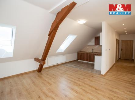 Pronájem bytu, 3+kk, 82 m²