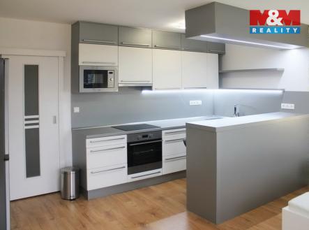 Pronájem bytu, 1+kk, 31 m²