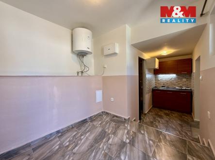 Pronájem bytu, 1+kk, 22 m²