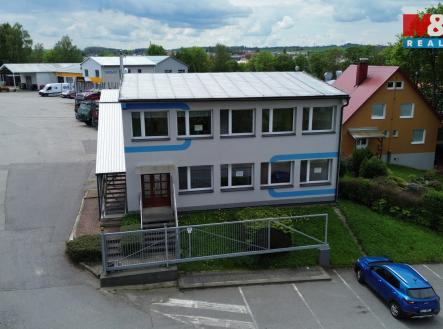 Pronájem obchodní prostory, 336 m²