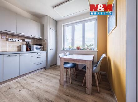 Prodej bytu, 4+1, 74 m²