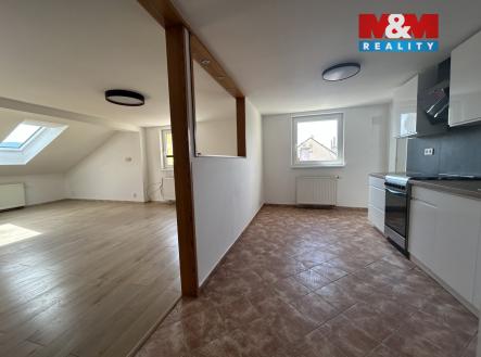 Pronájem bytu, 3+kk, 80 m²