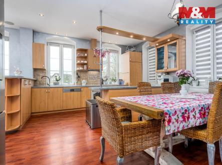 Prodej domu/vily, 1 190 m²