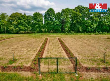 Prodej pozemku, zahrada, 1 000 m²