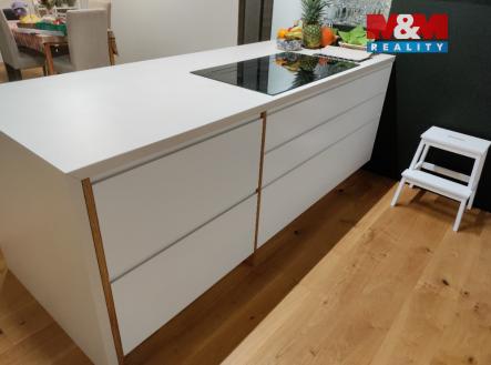 Prodej bytu, 3+kk, 76 m²