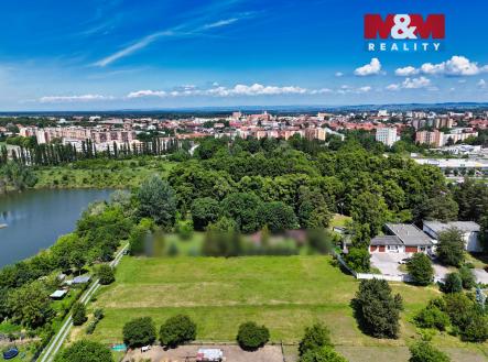Prodej pozemku pro bydlení, 3 373 m²
