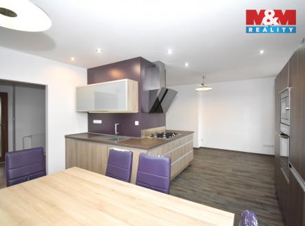 Pronájem bytu, 3+1, 133 m²