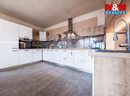 Prodej bytu, 5+1, 139 m²