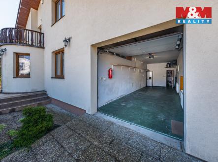 Pronájem domu/vily, 220 m²