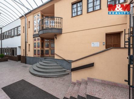 Pronájem kanceláře, 102 m²