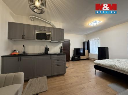 Pronájem bytu, 1+kk, 27 m²