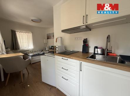 Pronájem bytu, 1+kk, 17 m²