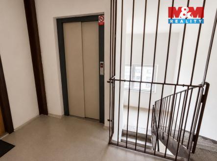 Pronájem bytu, 2+1, 44 m²