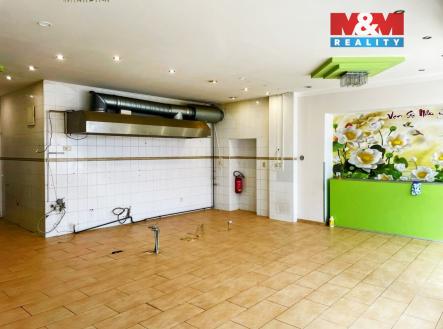 Pronájem obchodní prostory, 140 m²