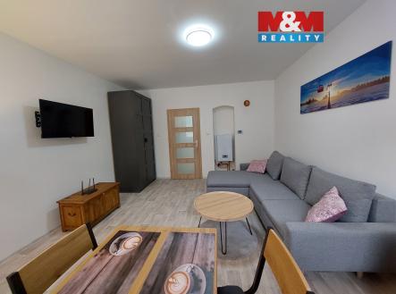 Pronájem bytu, 2+1, 37 m²