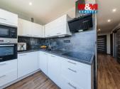 Prodej bytu, 3+1, 76 m²