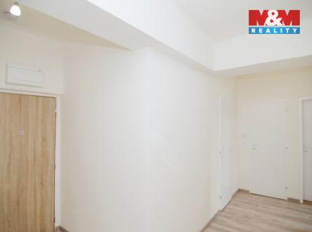 Pronájem bytu, 2+1, 57 m²