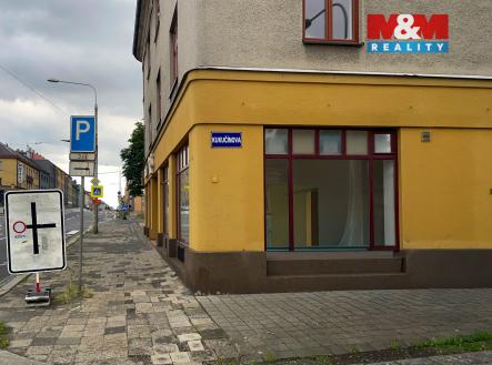 Pronájem obchodní prostory, 62 m²