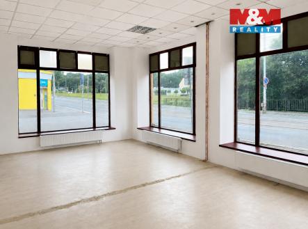 Pronájem obchodní prostory, 62 m²