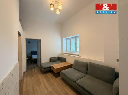 Pronájem bytu, 2+1, 48 m²