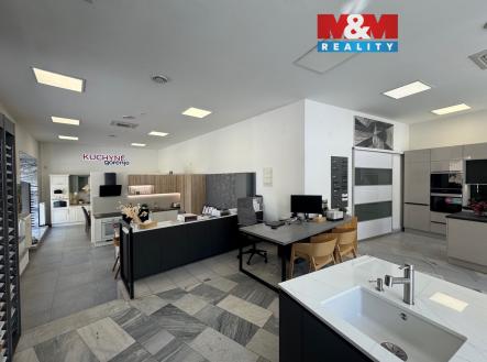 Pronájem obchodní prostory, 108 m²