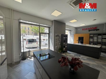 Pronájem obchodní prostory, 108 m²