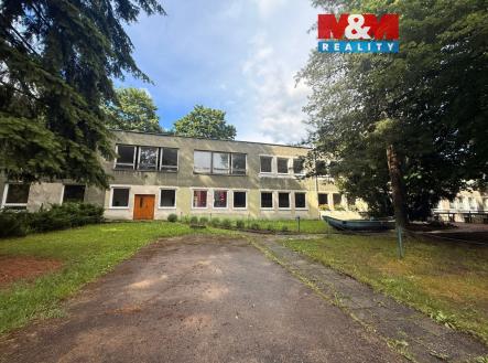 Pronájem obchodní prostory, 150 m²