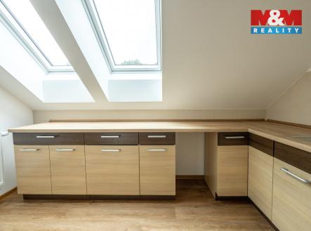 Pronájem bytu, 3+1, 76 m²