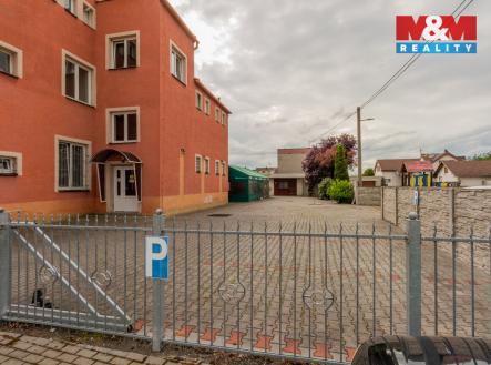Prodej domu/vily, 1 355 m²