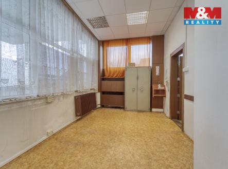 Pronájem obchodní prostory, 93 m²