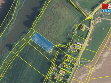 Prodej pozemku, zahrada, 1 877 m²