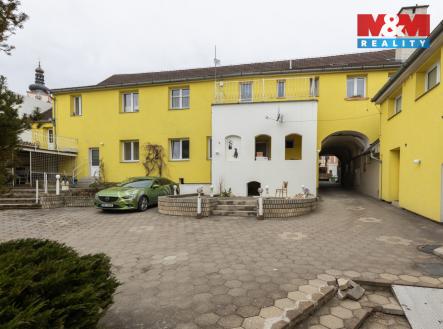 Pronájem bytu, 2+1, 90 m²