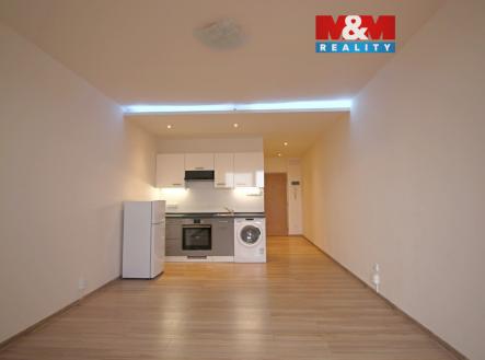 Pronájem bytu, 1+kk, 37 m²