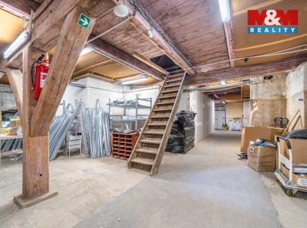 Pronájem skladu, 205 m²