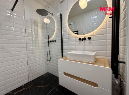 Pronájem bytu, 1+1, 40 m²