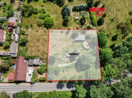 Prodej pozemku pro bydlení, 1 800 m²