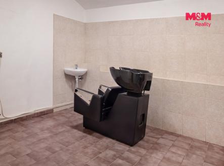 Prodej obchodní prostory, 85 m²
