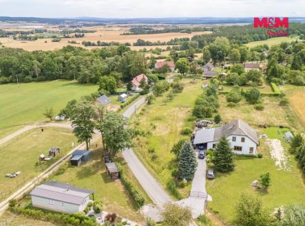 Prodej pozemku pro bydlení, 1 176 m²