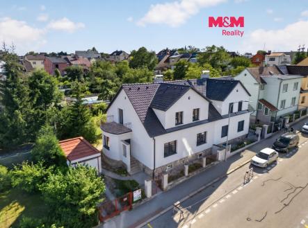 Pronájem domu/vily, 164 m²