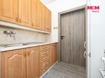 Pronájem bytu, 3+1, 64 m²