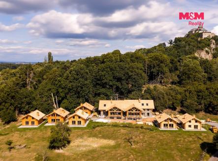 Prodej pozemku pro komerční výstavbu, 27 256 m²