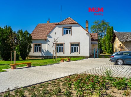 Prodej rodinného domu, 239 m², Semčice