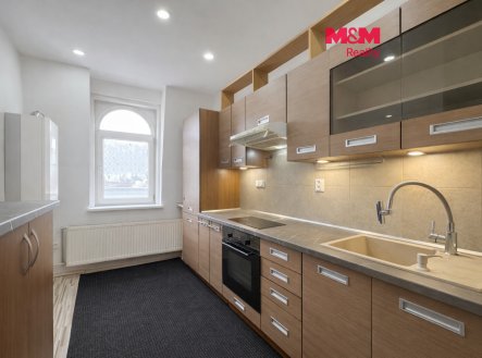 Prodej bytu 1+1, 33 m², Karlovy Vary, ul. Nákladní