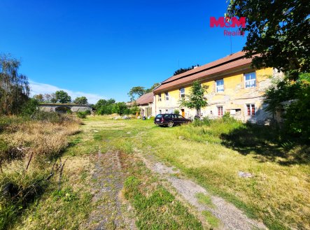 Prodej bytového domu, 424 m², Měcholupy-Milošice
