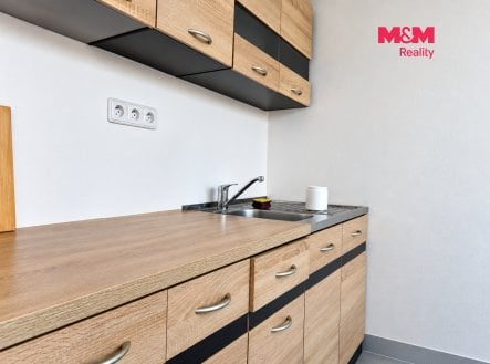 Pronájem výrobní prostory, 158 m²